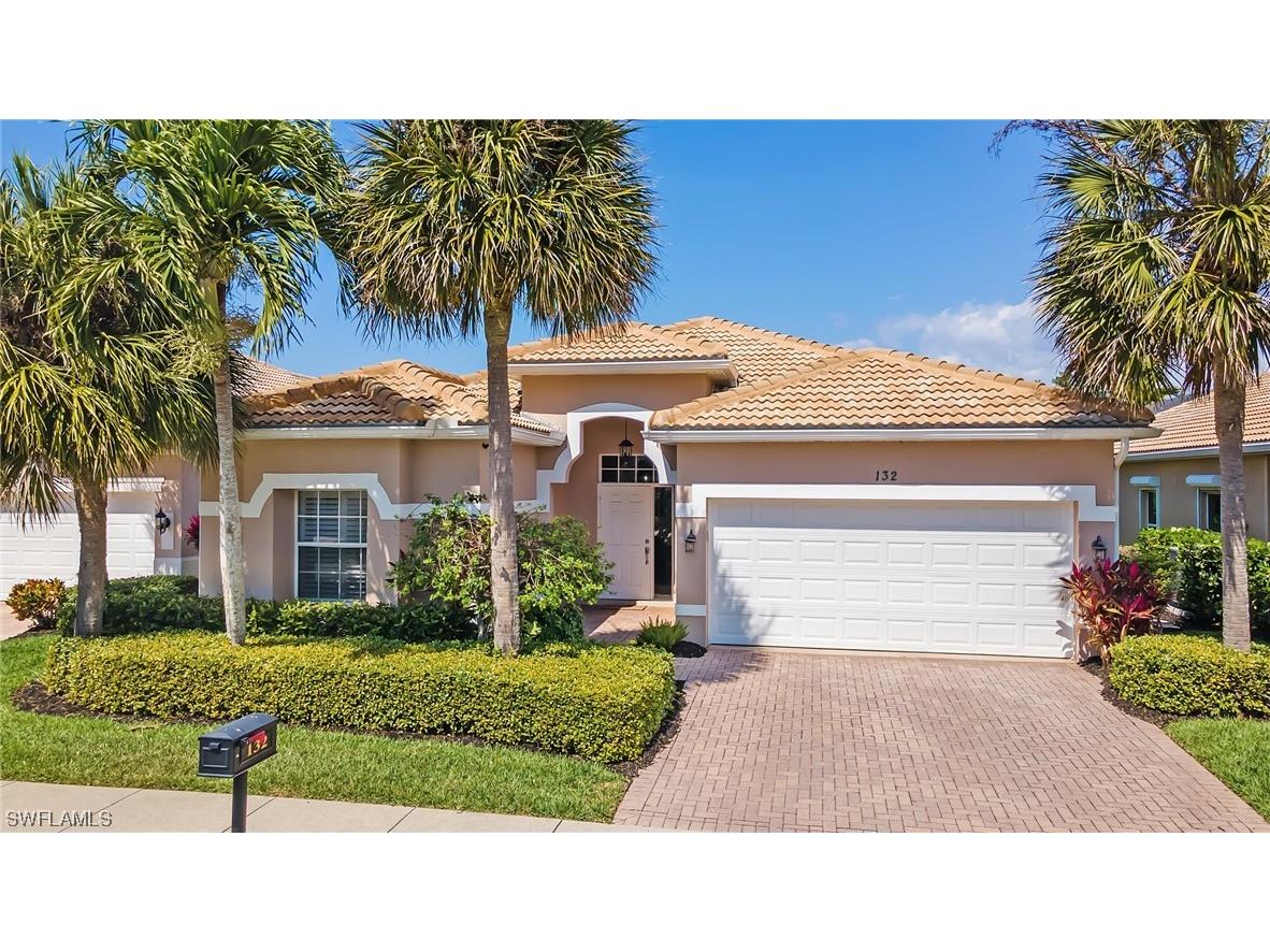 132 Glen Eagle Circle Naples FL 34104 223017276 image1