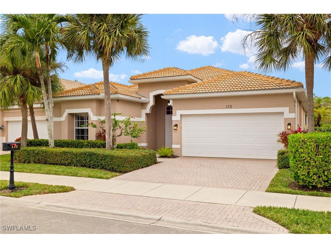132 Glen Eagle Circle Naples FL 34104 225007183 image1