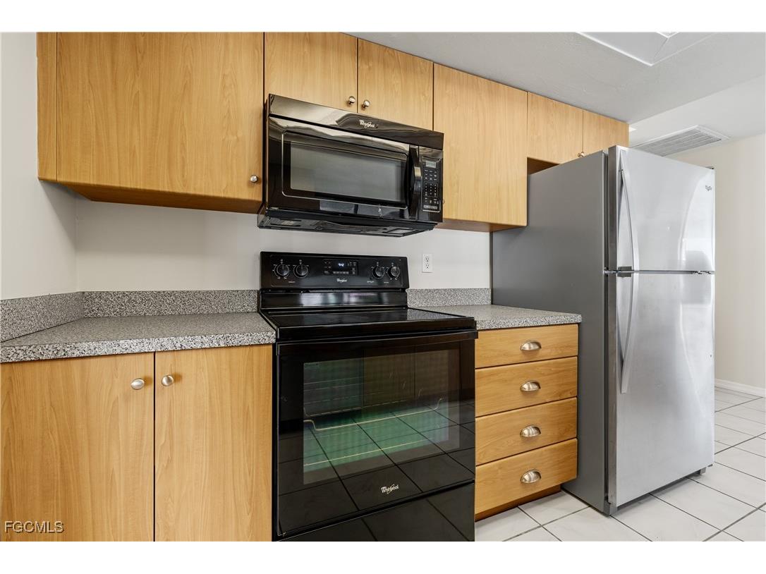 132 NE 7th Avenue Cape Coral FL 33909 225046158 image27