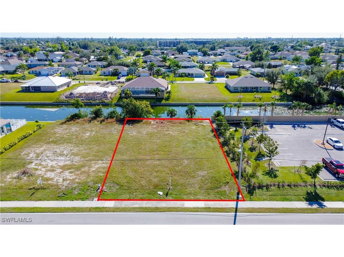 132 Nicholas Parkway E Cape Coral FL 33990 225054891 image2