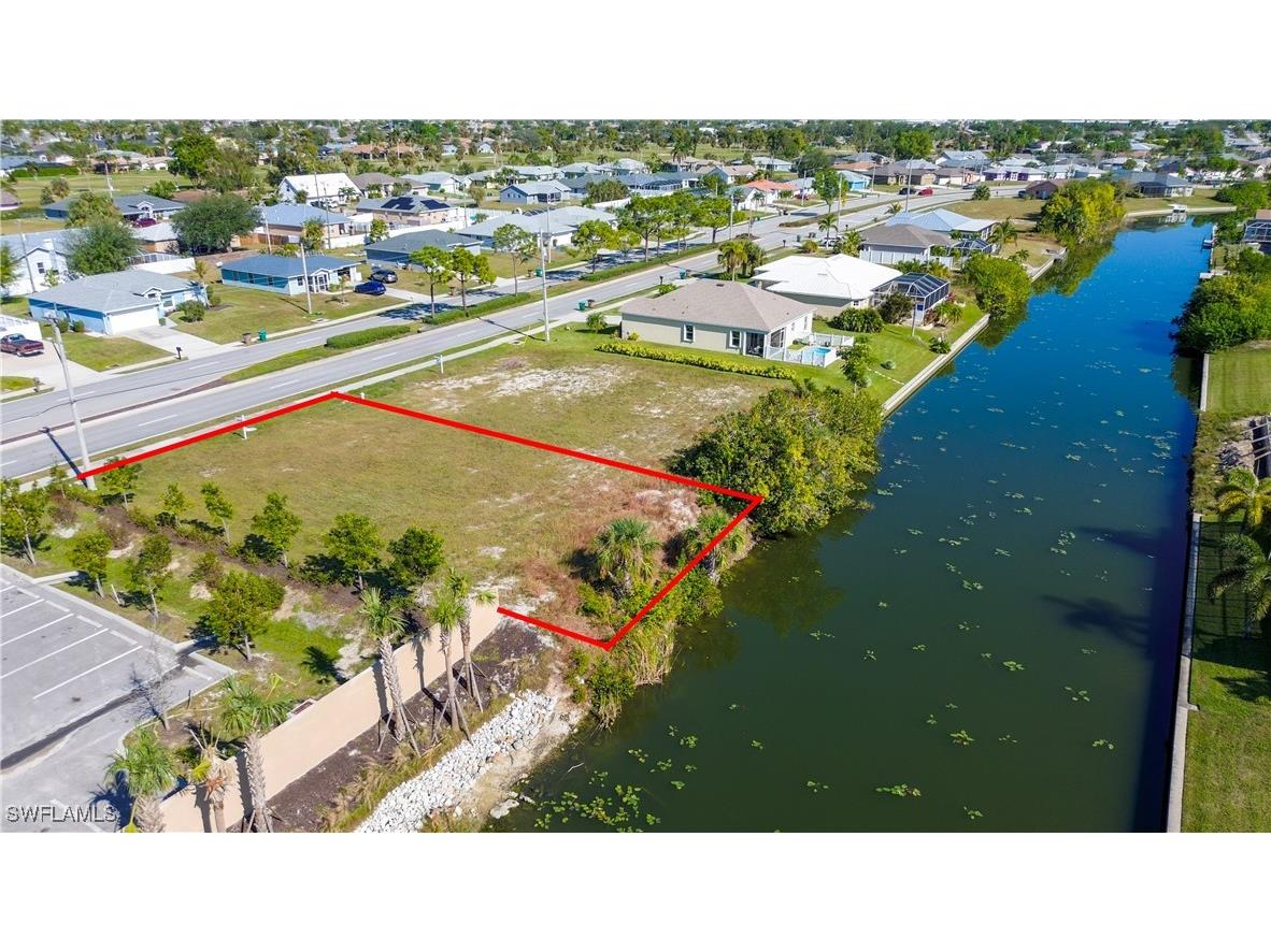 132 Nicholas Parkway E Cape Coral FL 33990 225054891 image5