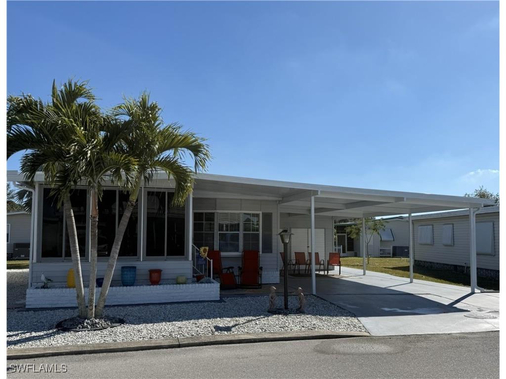 132 Nicklaus Boulevard North Fort Myers FL 33903 225084991 image1