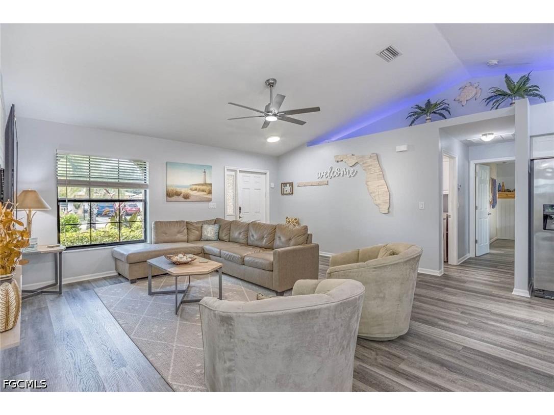 132 SE 27th Terrace Cape Coral FL 33904 2026019787 image4