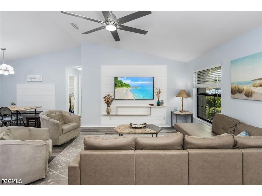 132 SE 27th Terrace Cape Coral FL 33904 2026019787 image5