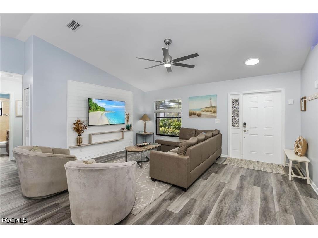 132 SE 27th Terrace Cape Coral FL 33904 2026019787 image6