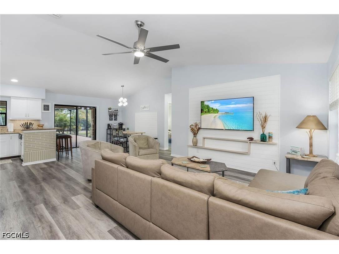 132 SE 27th Terrace Cape Coral FL 33904 2026019787 image7