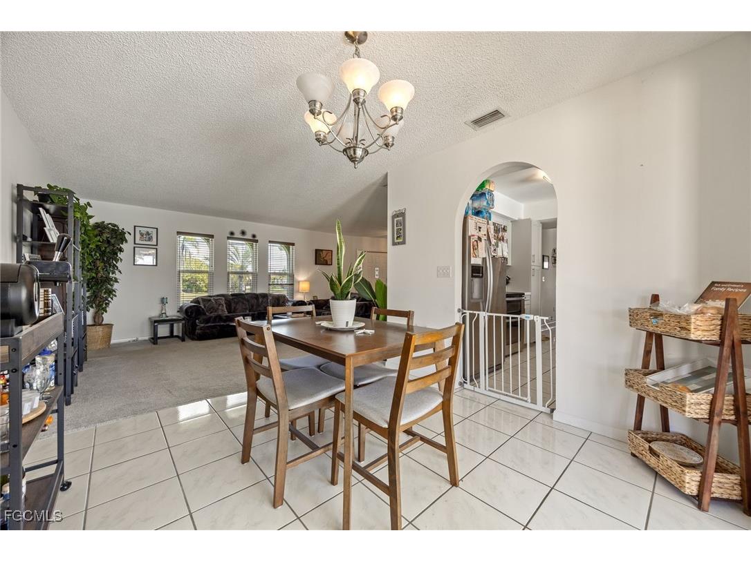 132 SW 34th Lane Cape Coral FL 33914 2025024764 image10