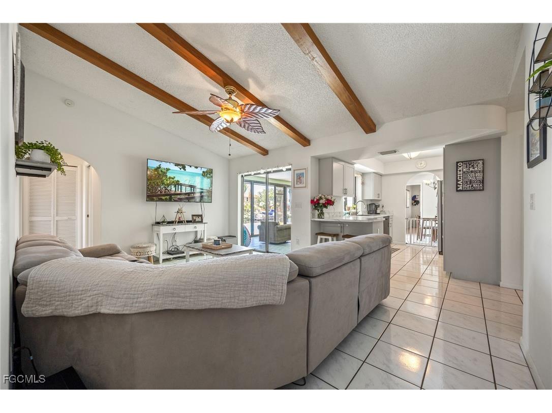 132 SW 34th Lane Cape Coral FL 33914 2025024764 image14