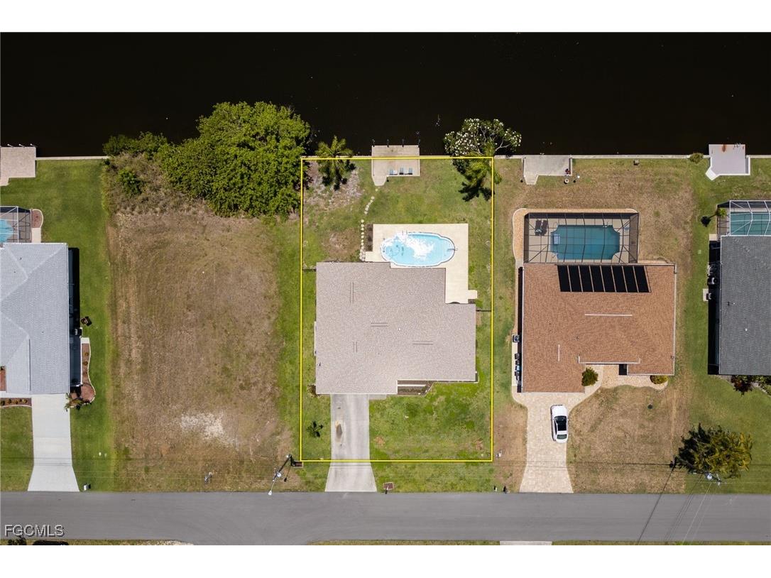 132 SW 34th Lane Cape Coral FL 33914 2025024764 image39