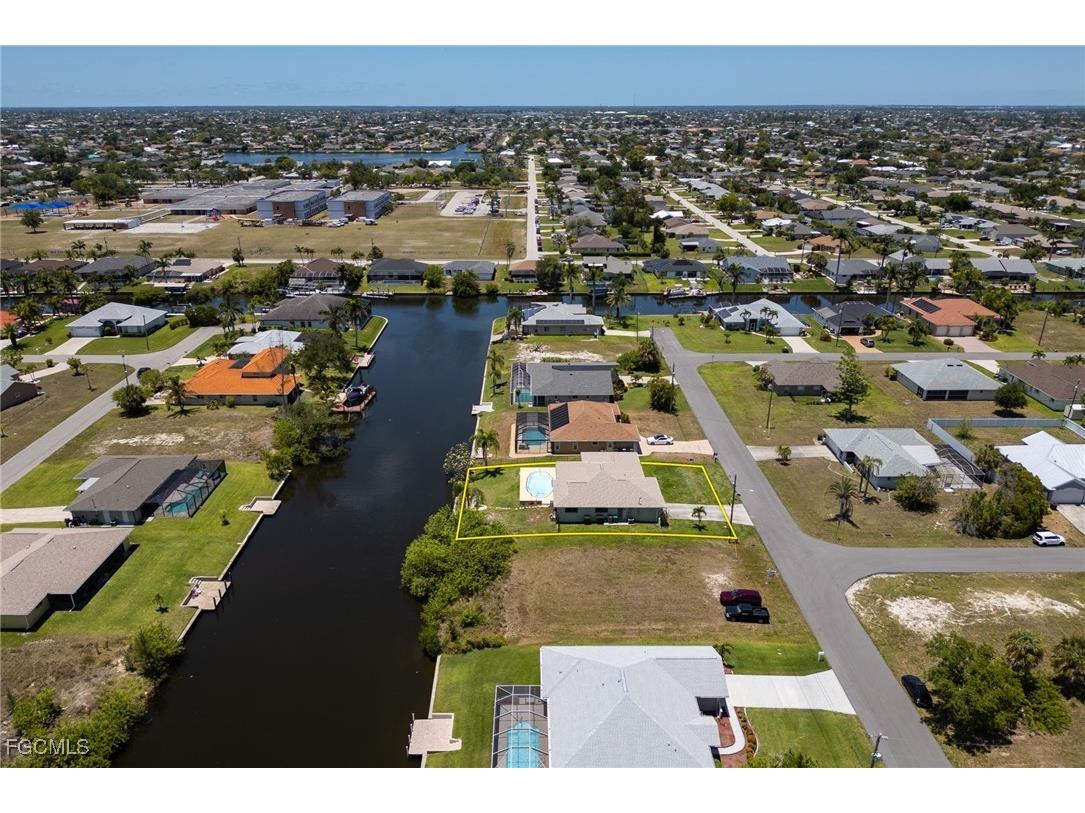 132 SW 34th Lane Cape Coral FL 33914 2025024764 image44