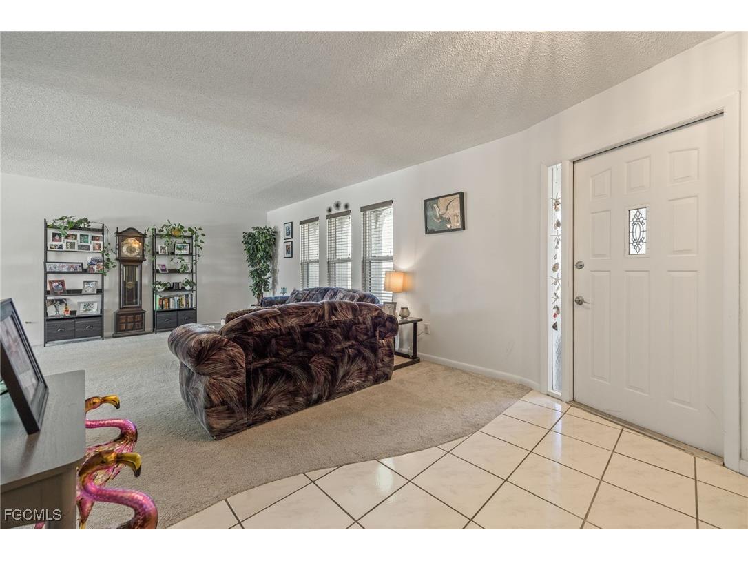 132 SW 34th Lane Cape Coral FL 33914 2025024764 image6