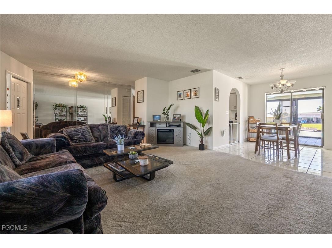 132 SW 34th Lane Cape Coral FL 33914 2025024764 image9