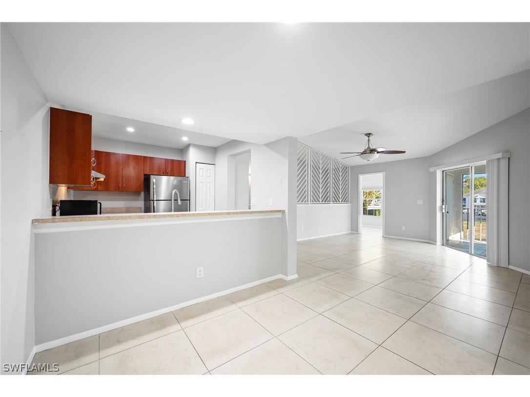 132 Santa Clara Drive #3 Naples FL 34104 226007249 image10