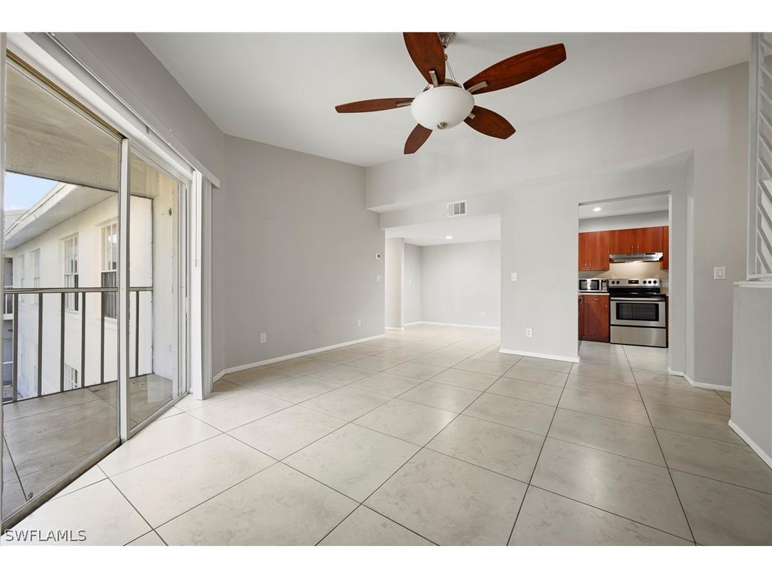 132 Santa Clara Drive #3 Naples FL 34104 226007249 image4