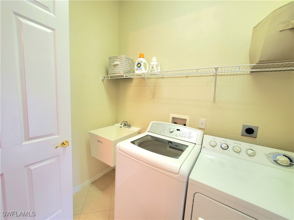 1320 Barnstable Court Naples FL 34104 225084859 image29