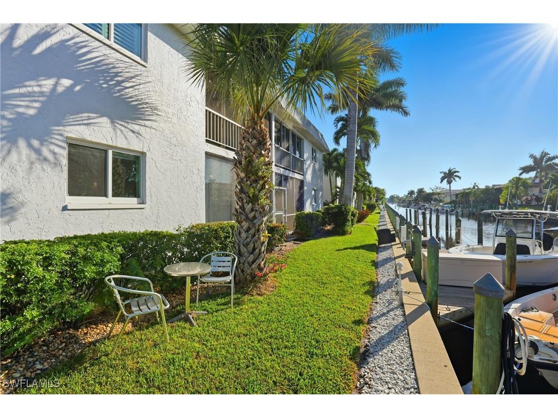 1320 Blue Point Avenue #2 Naples FL 34102 225076108 image21
