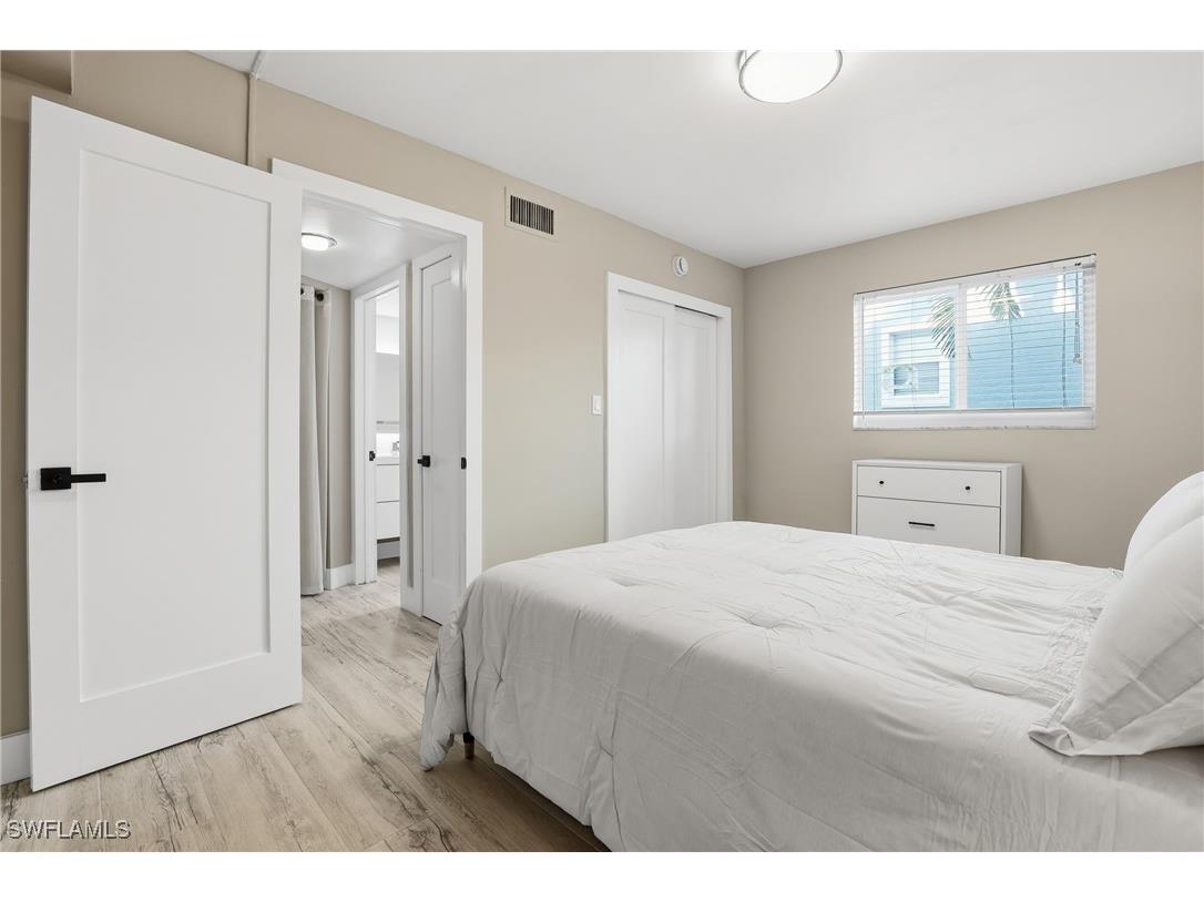 1320 Blue Point Avenue #2 Naples FL 34102 225076108 image30