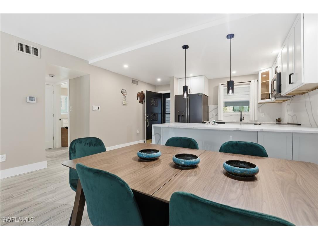 1320 Blue Point Avenue #2 Naples FL 34102 225076108 image4