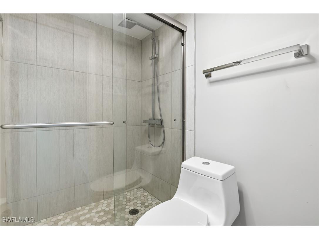 1320 Blue Point Avenue #2 Naples FL 34102 225076108 image7