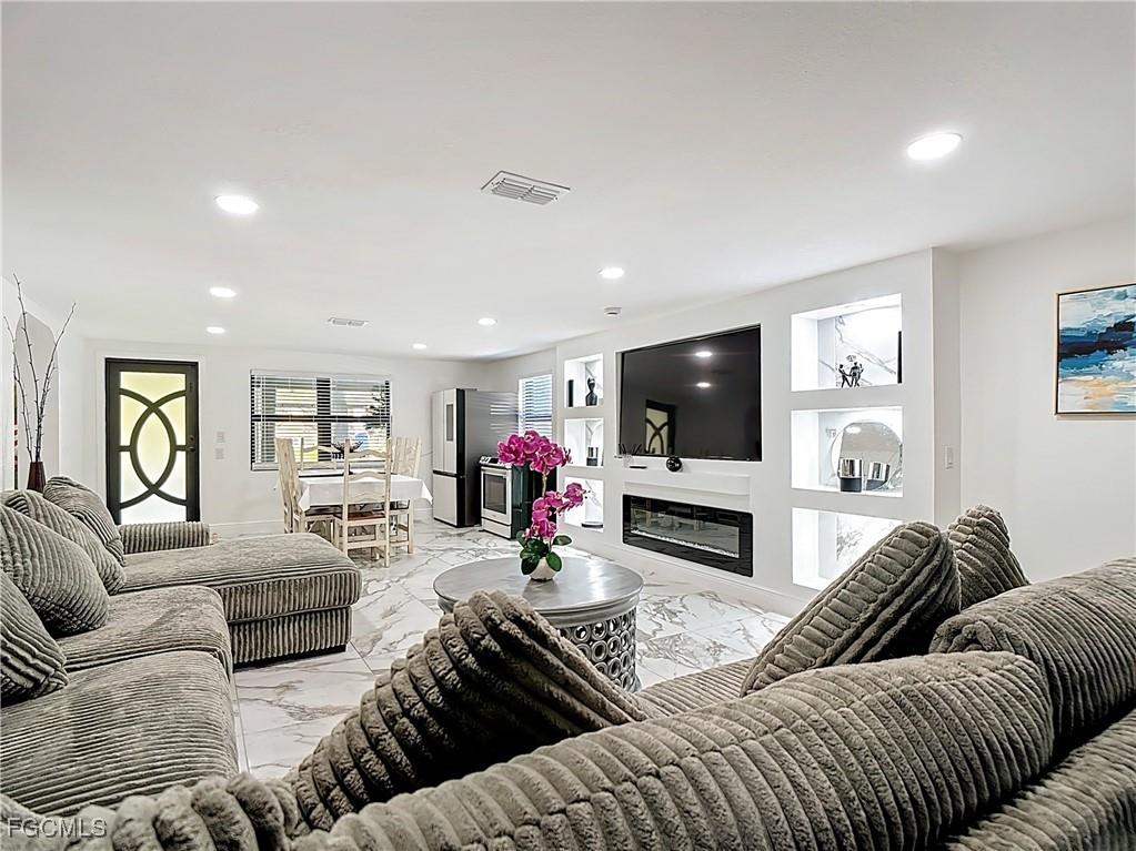 1320 Lavin Lane North Fort Myers FL 33917 2025013170 image11