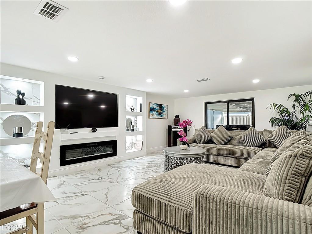 1320 Lavin Lane North Fort Myers FL 33917 2025013170 image16