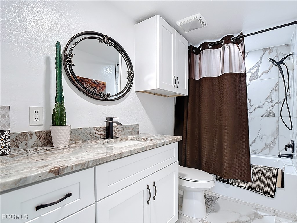 1320 Lavin Lane North Fort Myers FL 33917 2025013170 image29