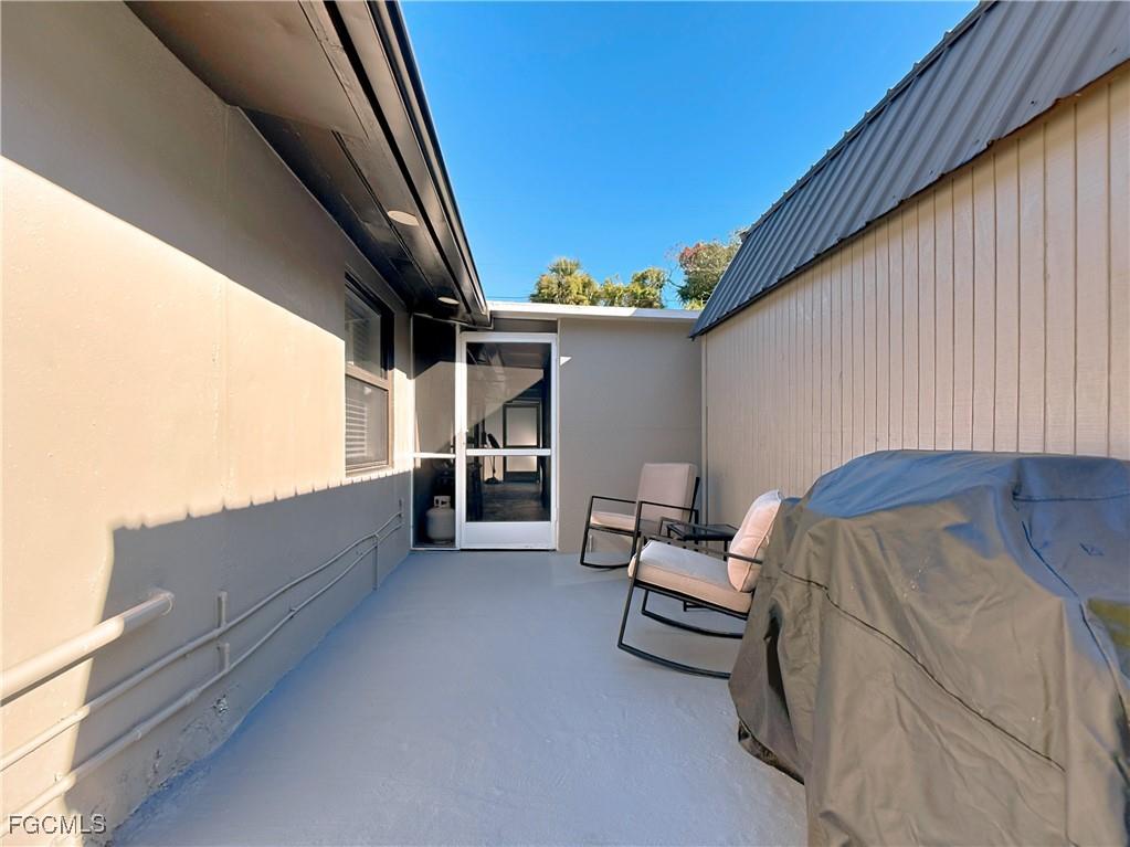 1320 Lavin Lane North Fort Myers FL 33917 2025013170 image39