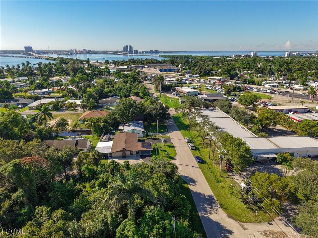 1320 Lavin Lane North Fort Myers FL 33917 2025013170 image9