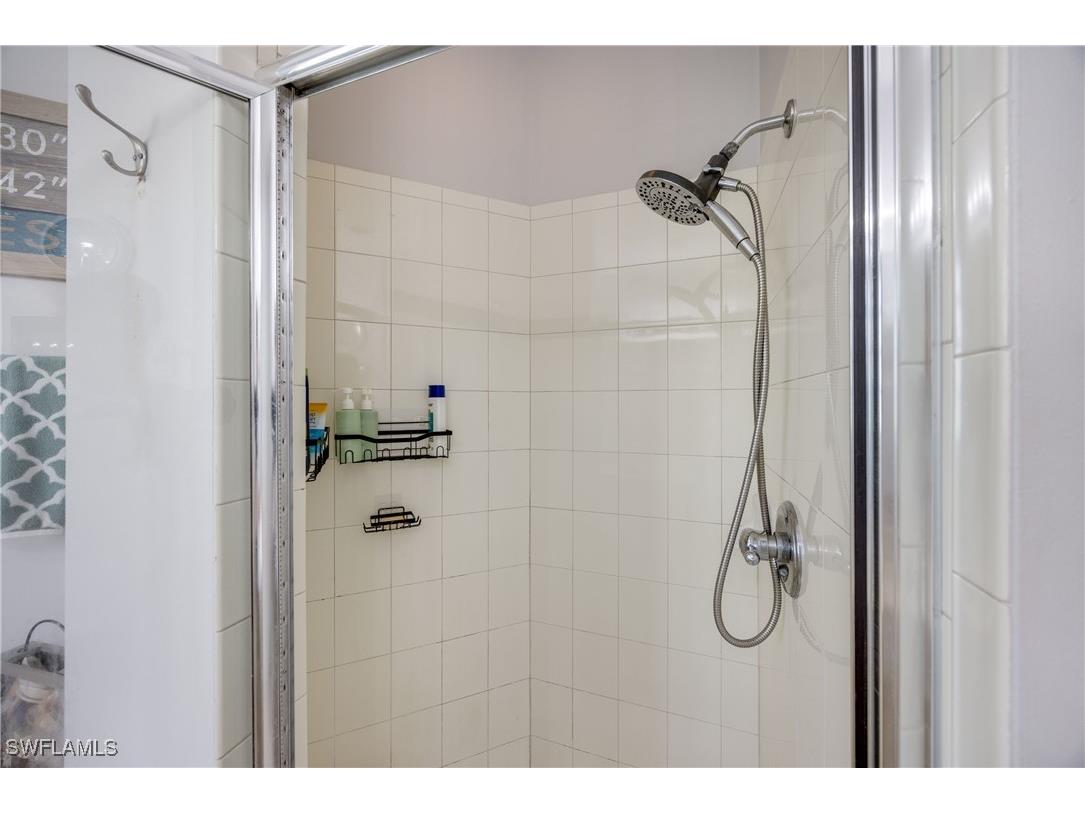 1320 Mariposa Circle #104 Naples FL 34105 225078375 image14