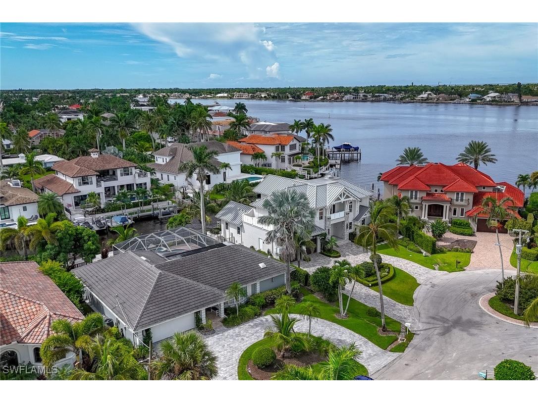 1320 Marlin Drive Naples FL 34102 225071678 image3