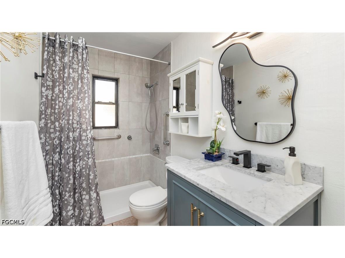 1320 Miracle Lane Fort Myers FL 33901 2026013754 image13