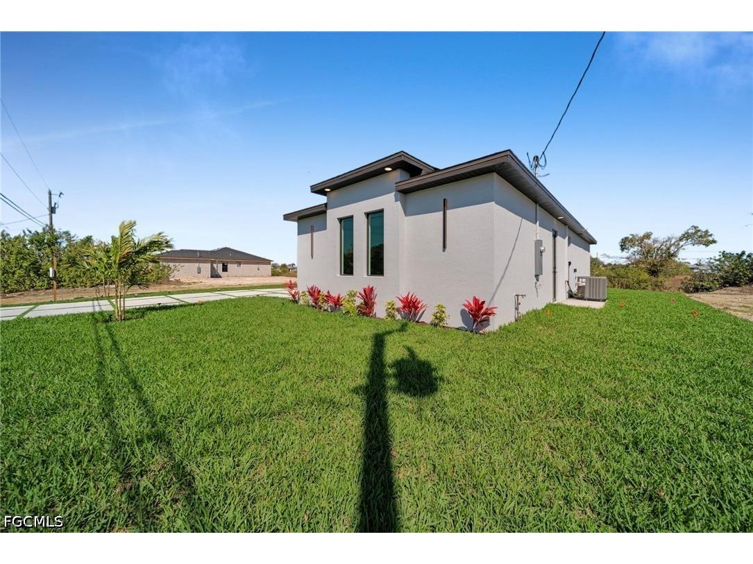1320 NE 20th Street Cape Coral FL 33909 2026017209 image5