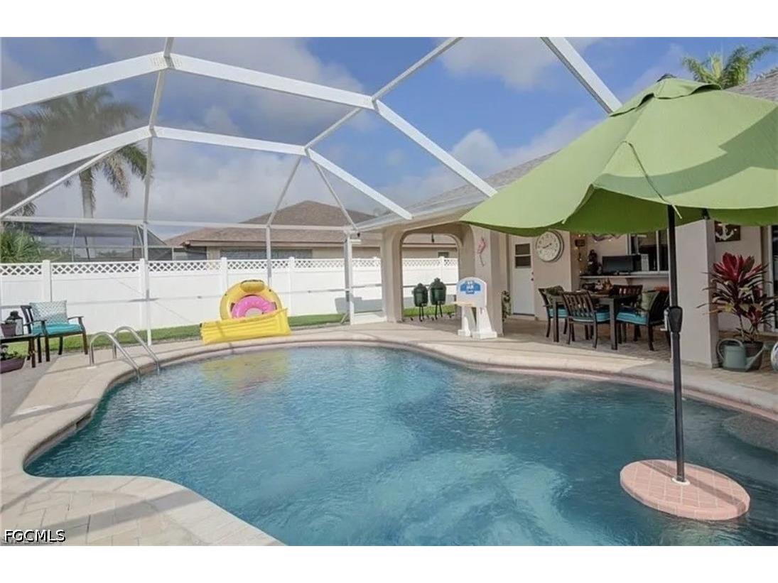 1320 SE 25th Lane Cape Coral FL 33904 2026019316 image1