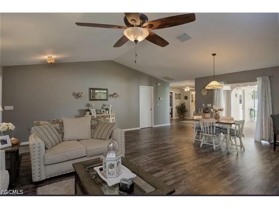 1320 SE 25th Lane Cape Coral FL 33904 2026019316 image10