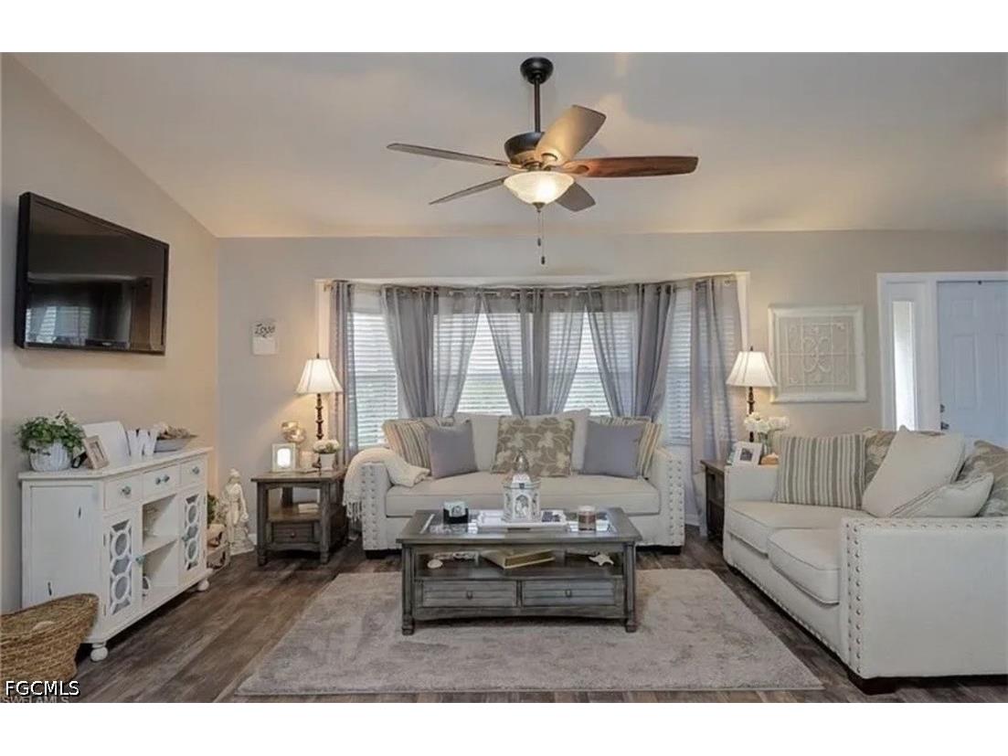 1320 SE 25th Lane Cape Coral FL 33904 2026019316 image8