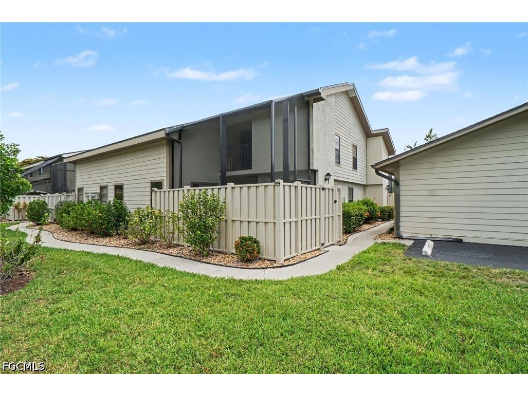 13204 Broadhurst Loop Fort Myers FL 33919 2026018938 image2