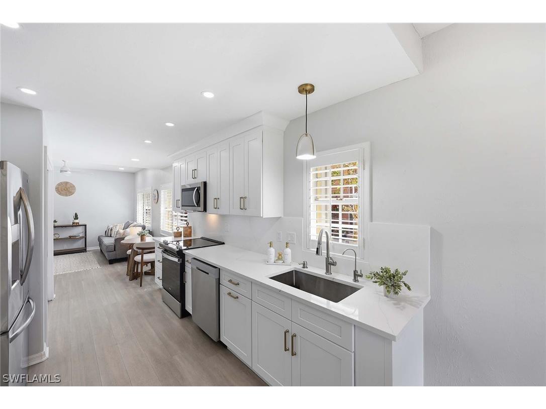 13205 Sherburne Circle #201 Bonita Springs FL 34135 226011127 image7