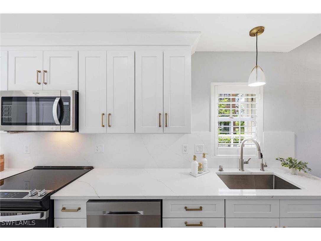 13205 Sherburne Circle #201 Bonita Springs FL 34135 226011127 image8