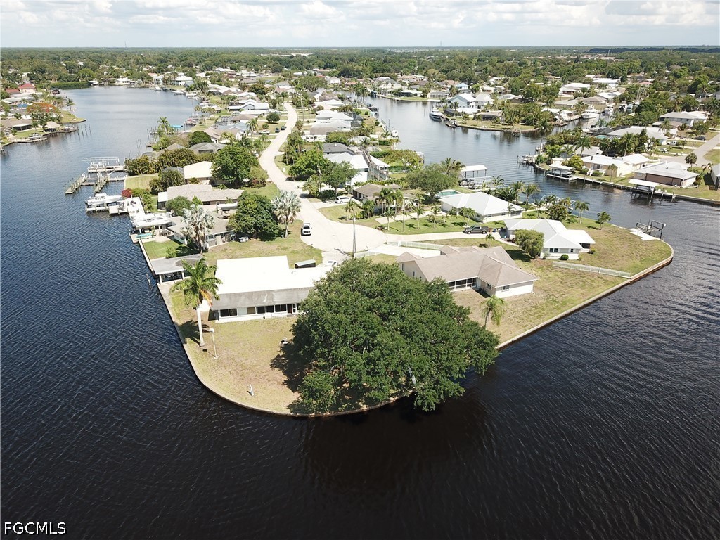 13208 Marquette Boulevard Fort Myers FL 33905 2026022782 image1