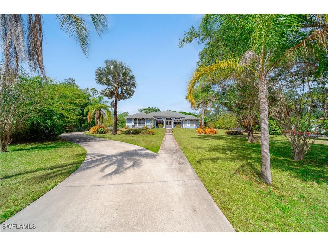 1321 8th Street NE Naples FL 34120 225054269 image1