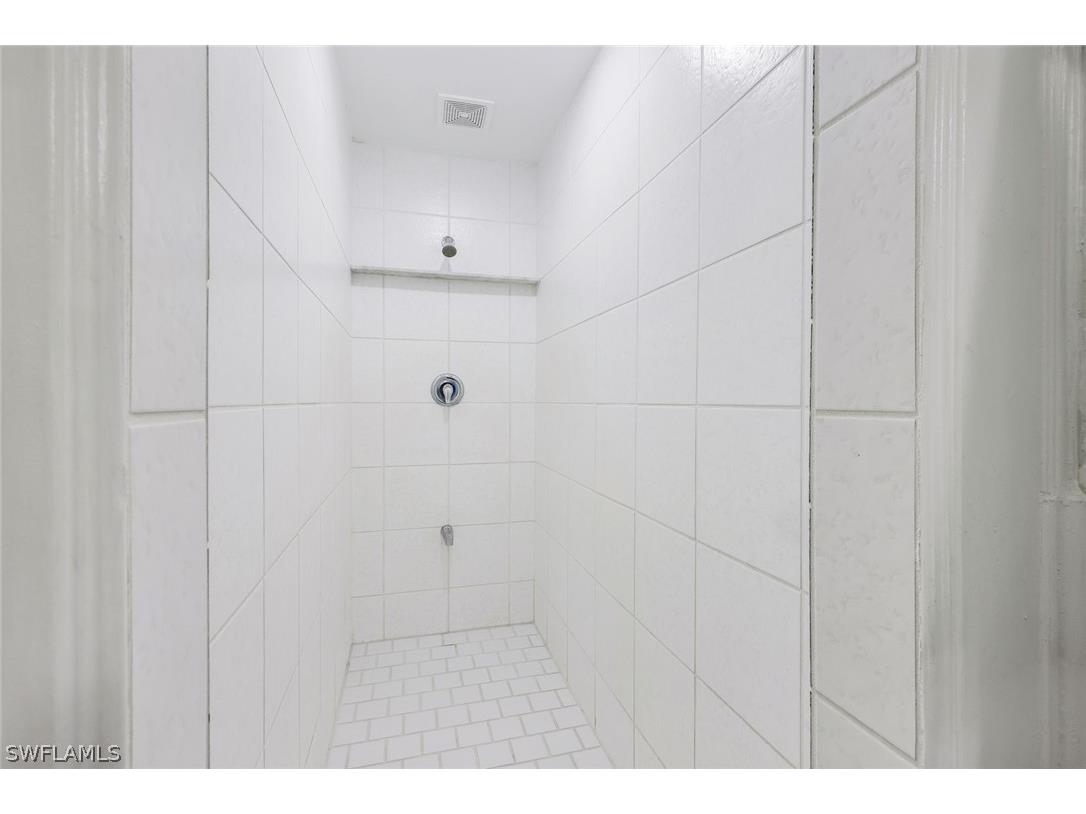 1321 Donna Drive Fort Myers FL 33919 226008346 image20
