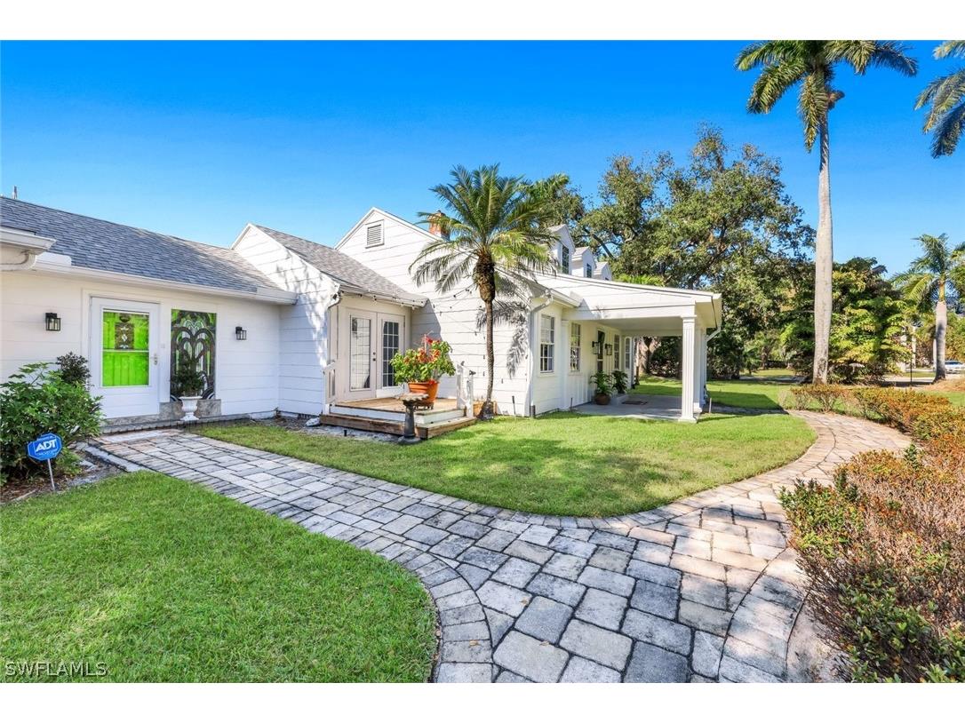 1321 Donna Drive Fort Myers FL 33919 226008346 image3