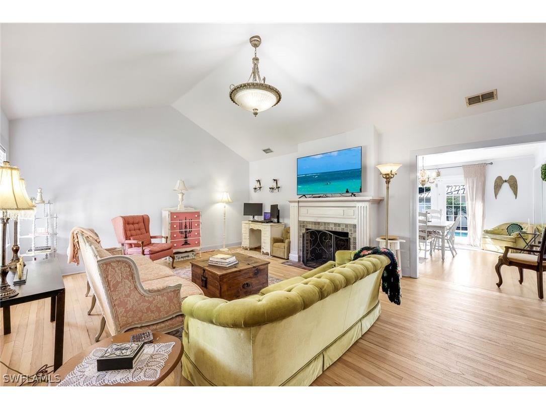 1321 Donna Drive Fort Myers FL 33919 226008346 image7