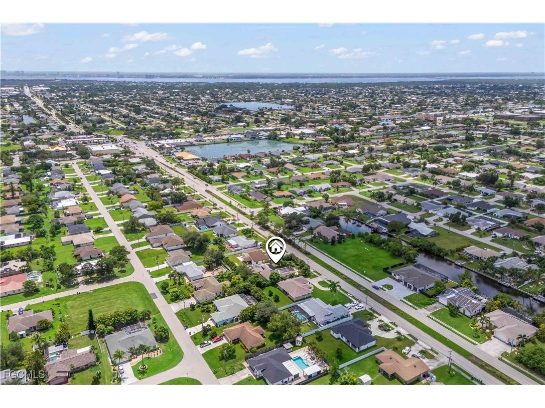 1321 Hancock Bridge Parkway Cape Coral FL 33990 2025002711 image1