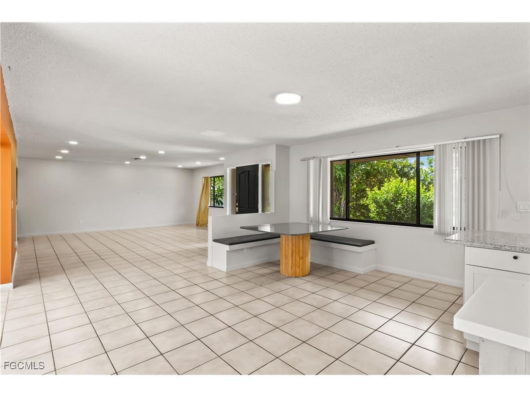 1321 Hancock Bridge Parkway Cape Coral FL 33990 2025002711 image12