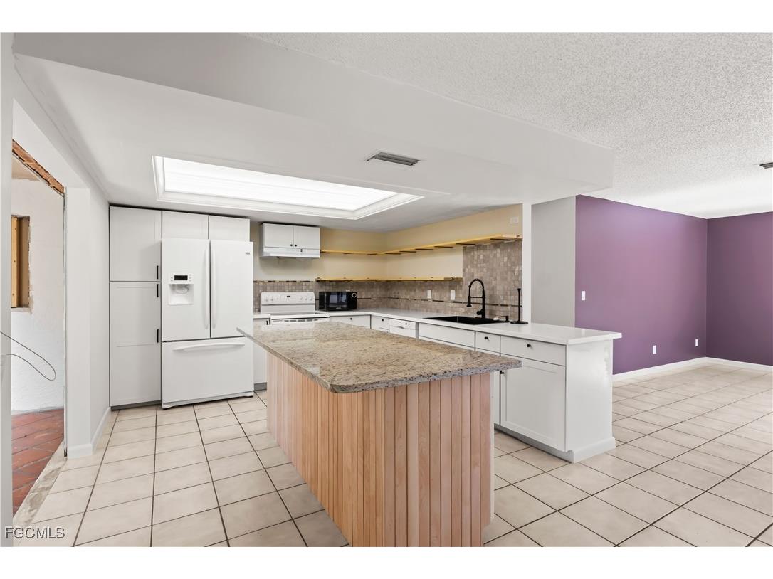 1321 Hancock Bridge Parkway Cape Coral FL 33990 2025002711 image16