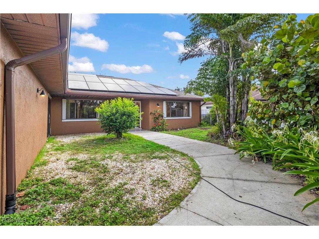 1321 Hancock Bridge Parkway Cape Coral FL 33990 2025002711 image43