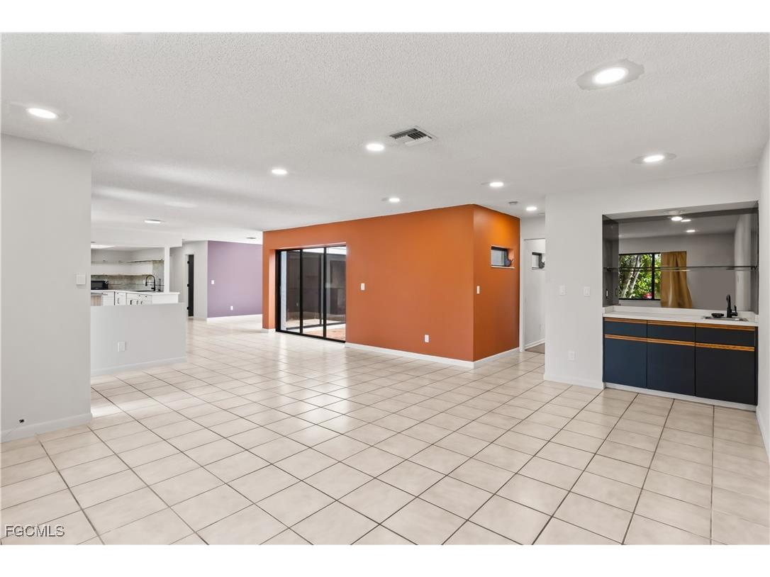 1321 Hancock Bridge Parkway Cape Coral FL 33990 2025002711 image8