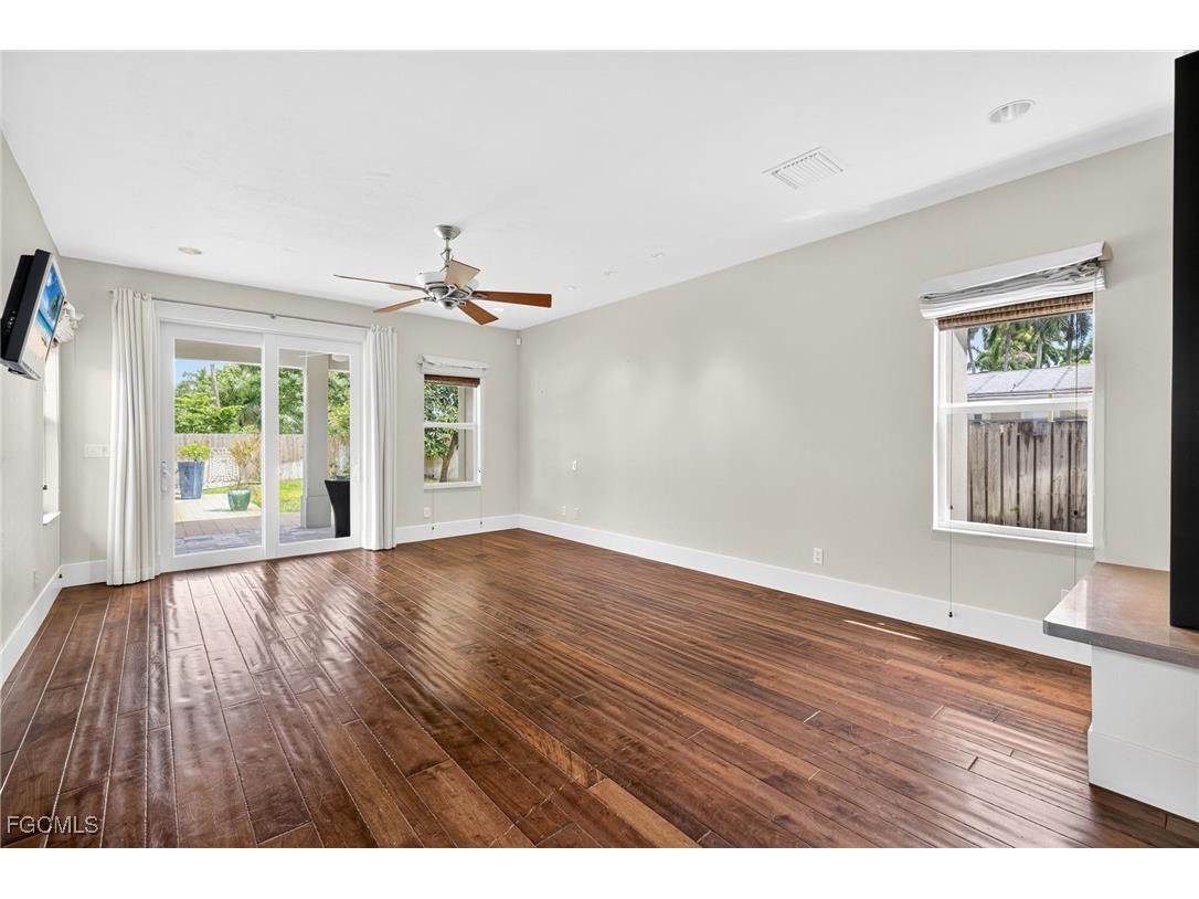 1321 Hanton Avenue Fort Myers FL 33901 2025010112 image20