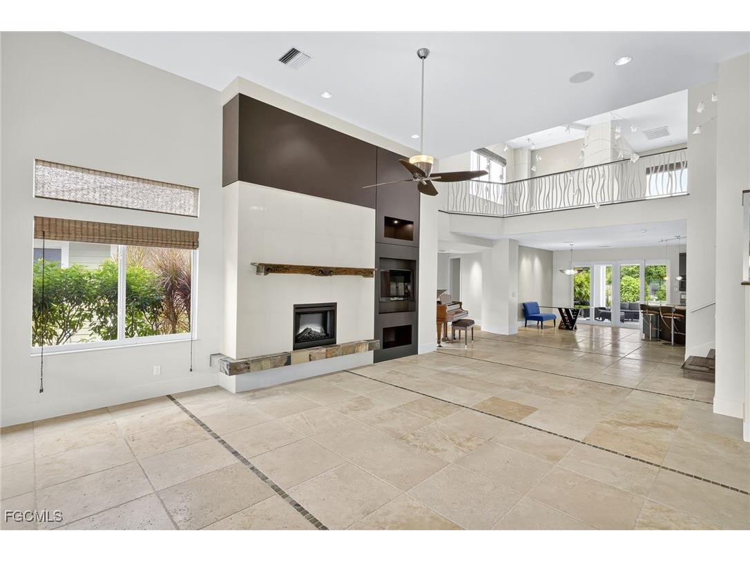 1321 Hanton Avenue Fort Myers FL 33901 2025010112 image4